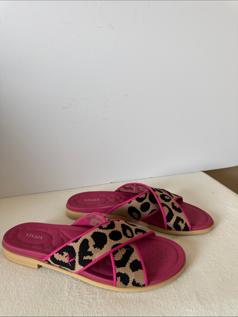 Vivaia slide sandals